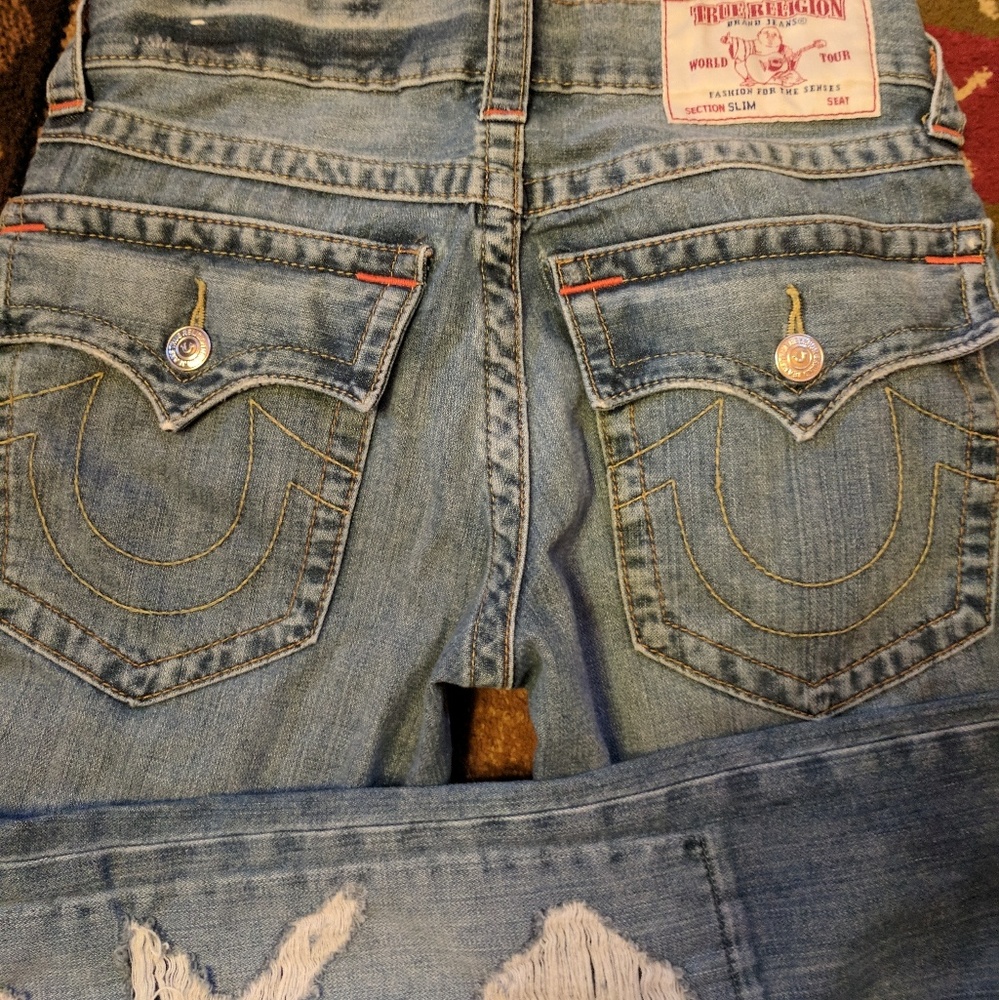 Women's Slim True Religion Distressed jeans